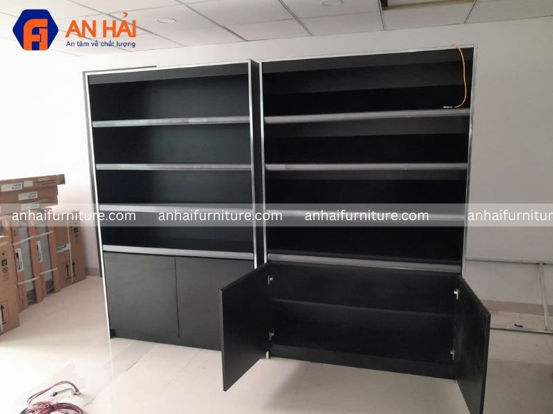 Đặc điểm nổi bật của kệ gỗ trưng bày sản phẩm
