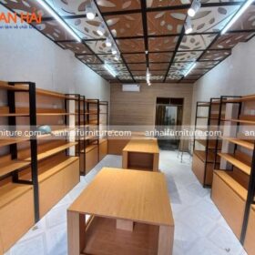 Kệ khung sắt mâm gỗ có hộc tủ
