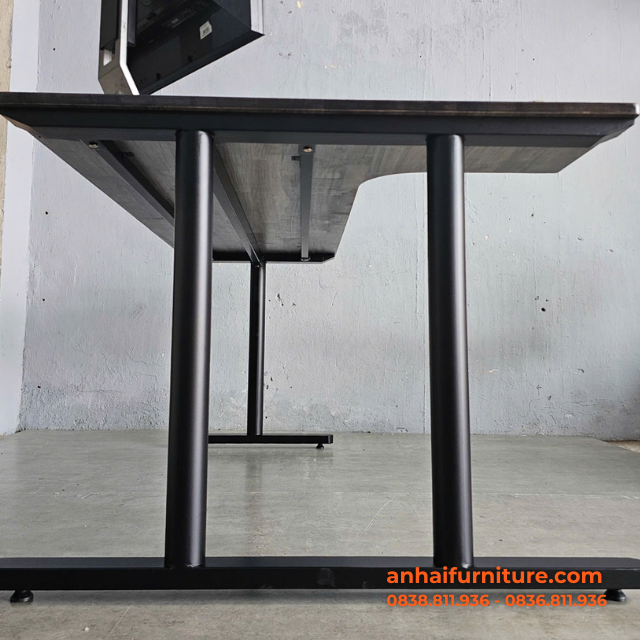 Khung chân sắt hệ TIO bàn BLVO029