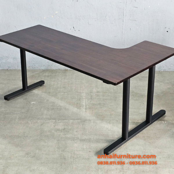 Hình ảnh thực tế bàn chữ L gỗ tràm 160x100cm hệ TIO BLVO031 chắc chắn